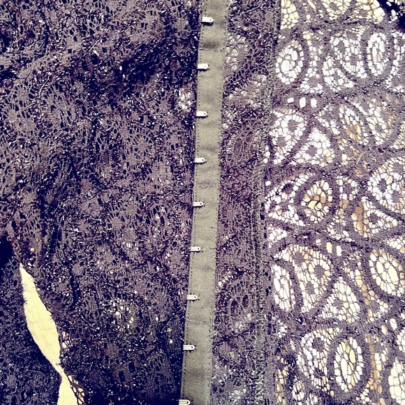 Women’s black lace blouse - Picture 3 of 6